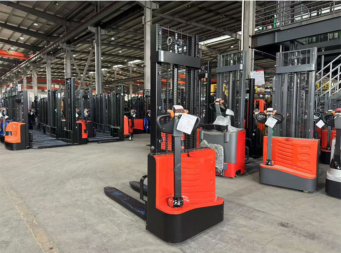 步行式全电动托盘堆垛车