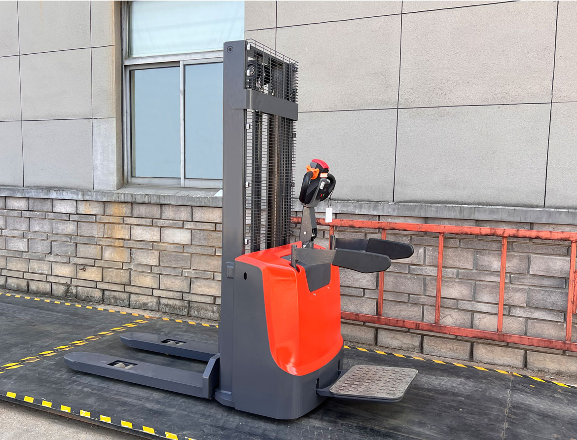 CDD20托盘堆垛车